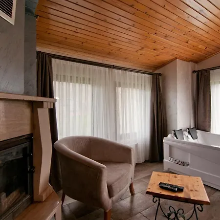 Gizemli Nehir Hotel