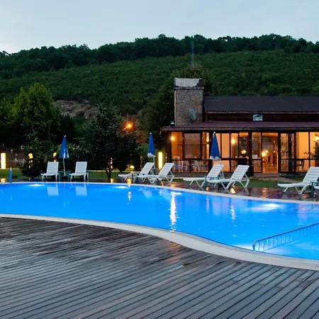Gizemli Nehir Hotel