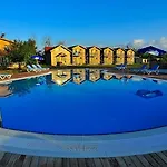 Gizemli Nehir Hotel