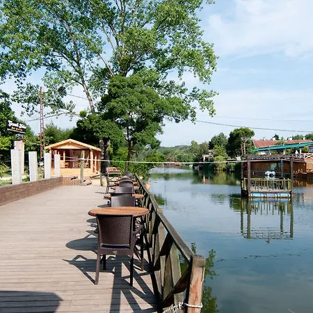 Gizemli Nehir Hotel Ağva