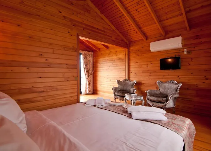 Gizemli Nehir מלון אגווה