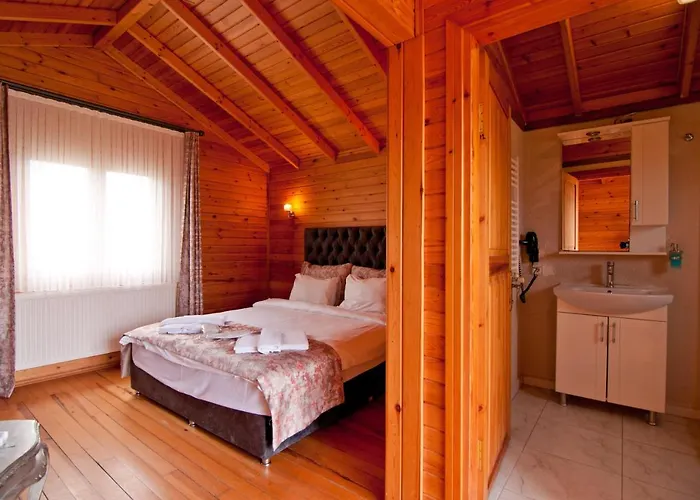 Gizemli Nehir אגווה