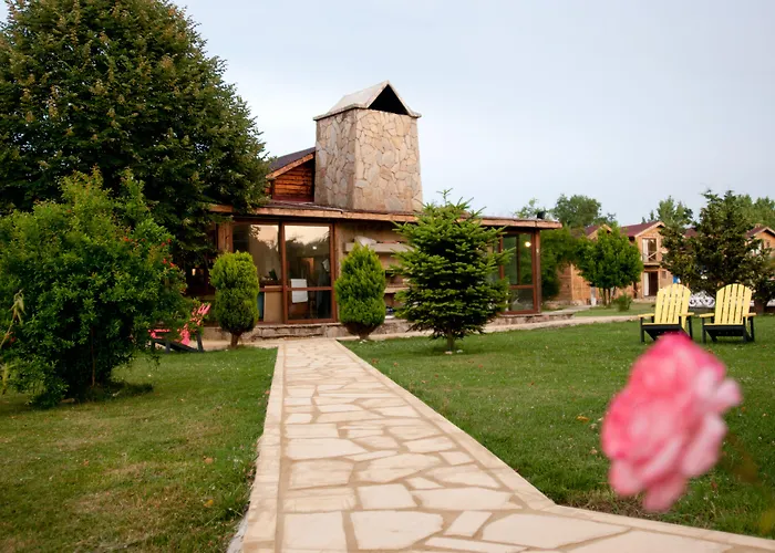 Gizemli Nehir אגווה