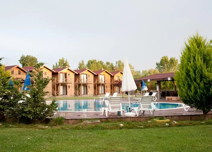 Gizemli Nehir 2* אגווה